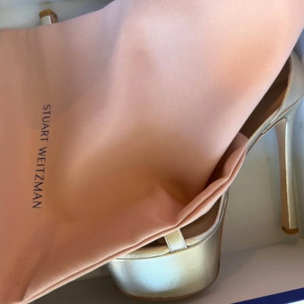 Stuart Weitzman Nudistcurve Hollywood Sandal Size 10.5